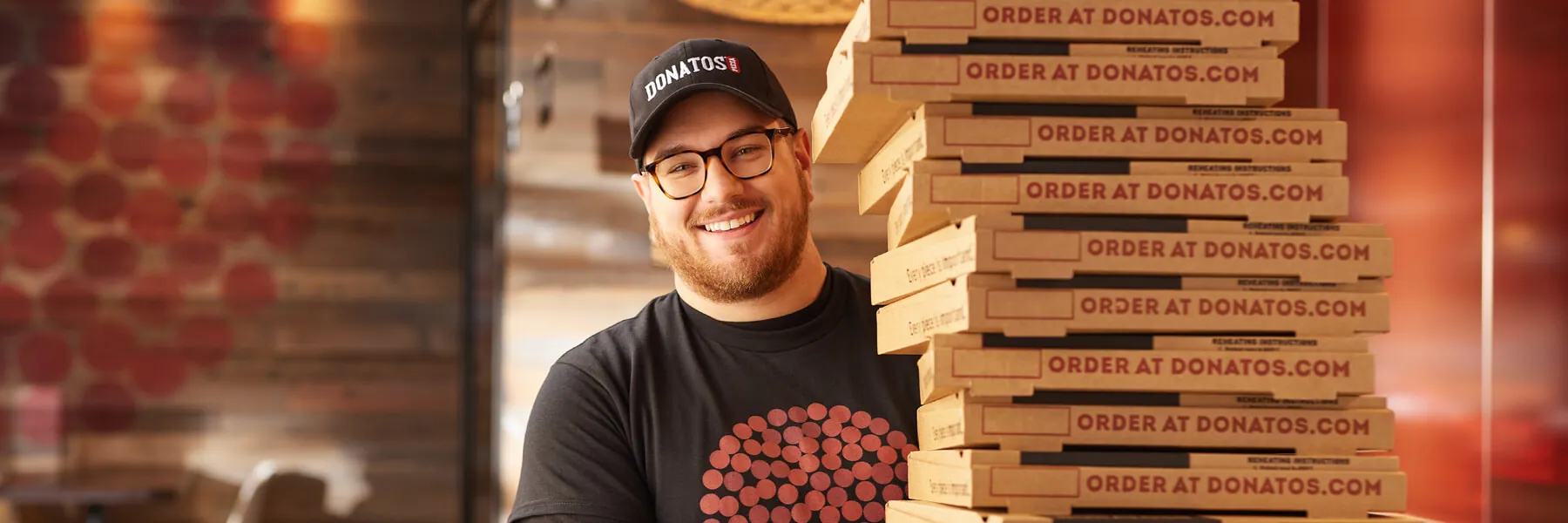 fechtor-donatos-banner-employees